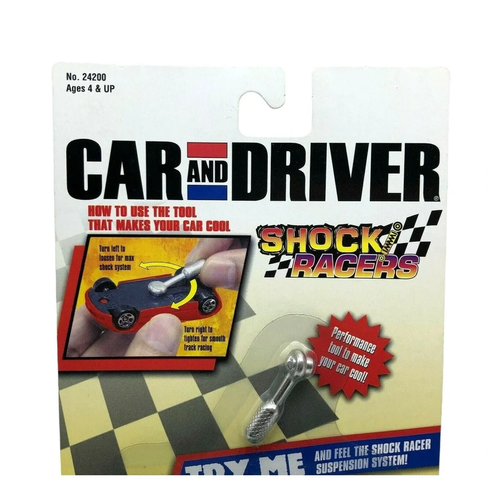 Road Champs Car and Driver Shock Racers 2000 '00 Chevrolet Chevy Corvette 1/64‎